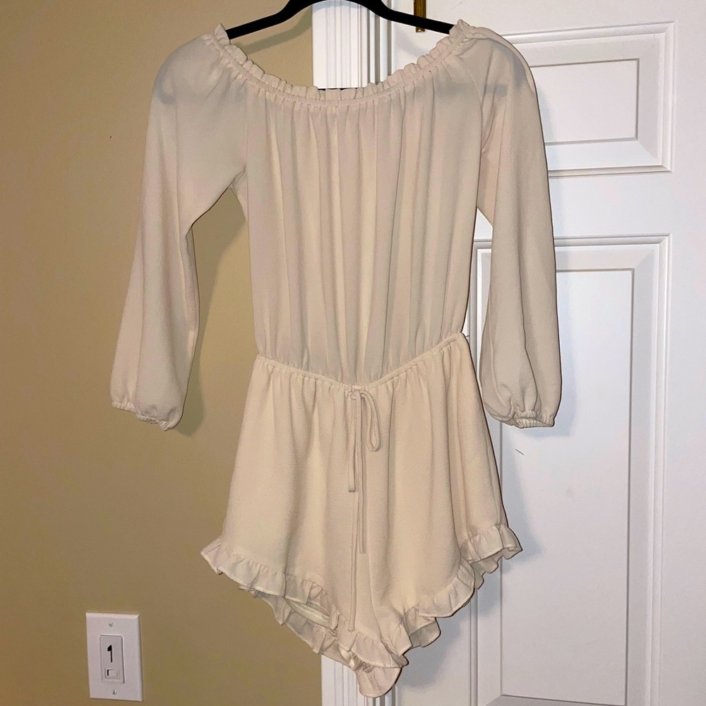 Urban Outfitters/ ILLA ILLA Cream Off the Shoulder Romper
